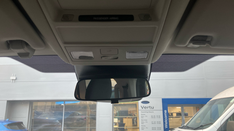 Ford Tourneo Custom 320 L1 Diesel Fwd 2.0 EcoBlue 136ps H1 Titanium 8 seater